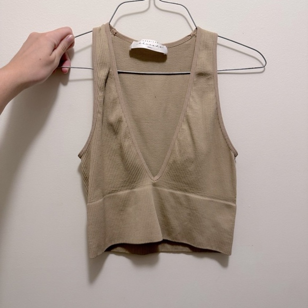 American Threads Tank